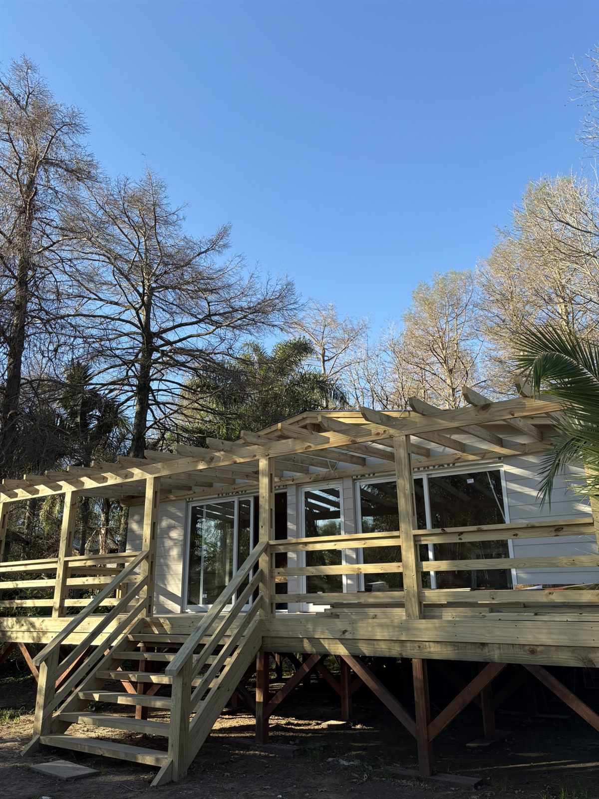 Construcción en madera Isla Delta – exterior paso 15